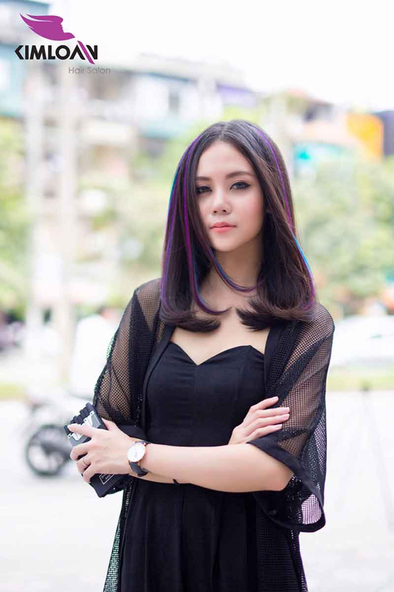 tóc uốn cụp