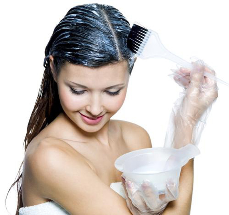 cách chăm sóc tóc xoăn sóng nước tại nhà