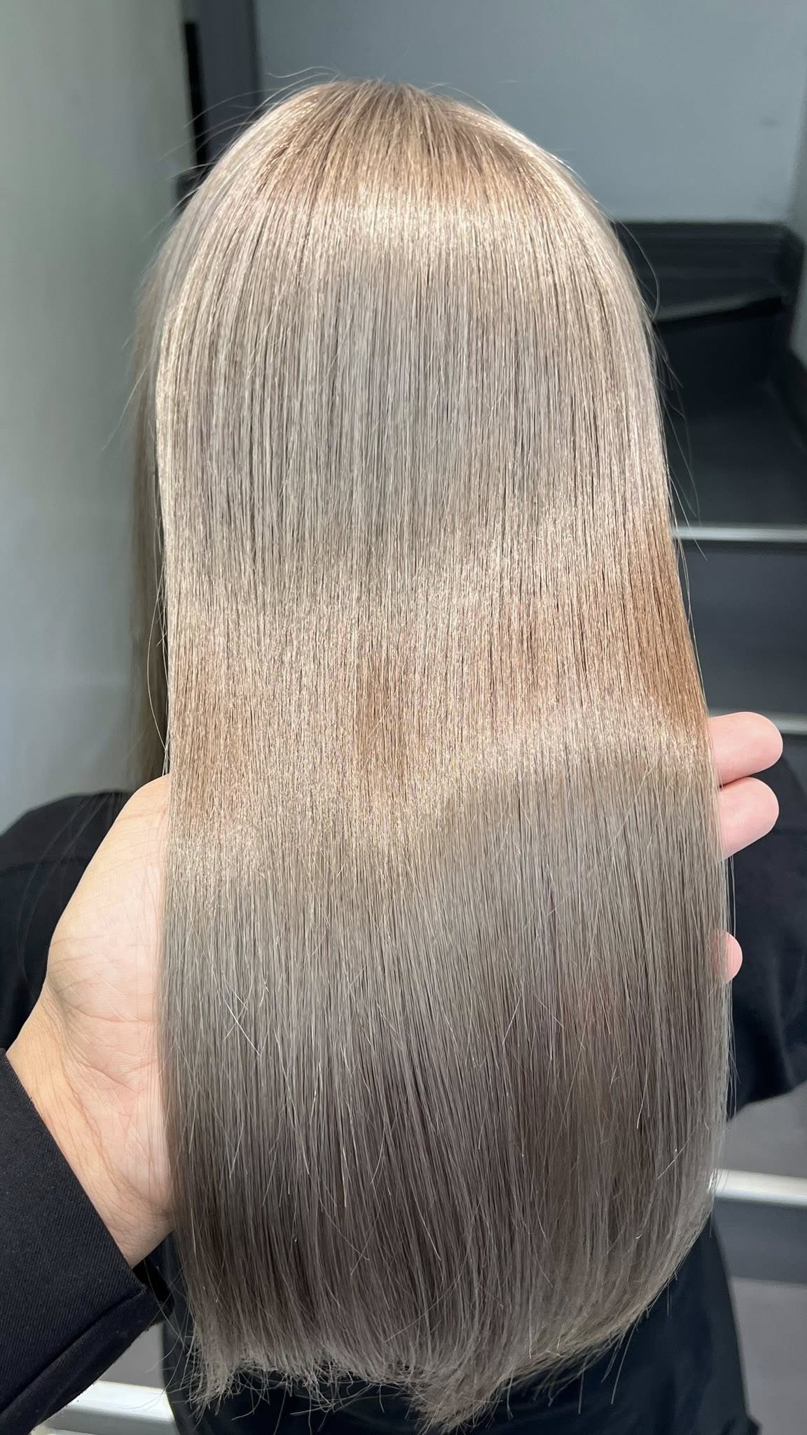 Nhuộm Blonde Sáng (Tây): "Lột Xác" Thời Thượng Mà Vẫn Bóng Mượt Đến Bất Ngờ 1