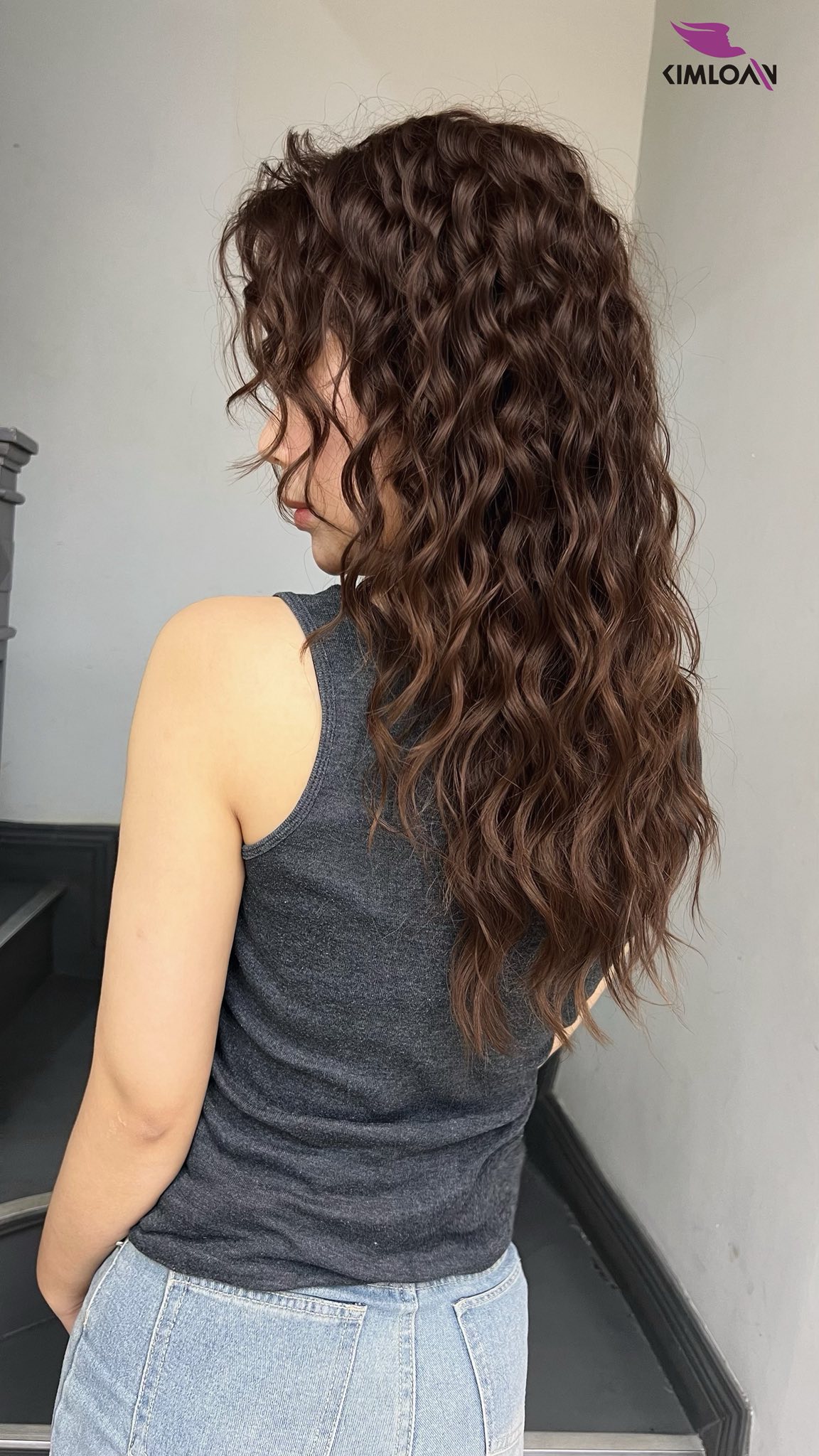 Kiểu Tóc Xoăn "Hack Tuổi" Đón Tết Cực Chất Tại Kim Loan Hair Salon 2