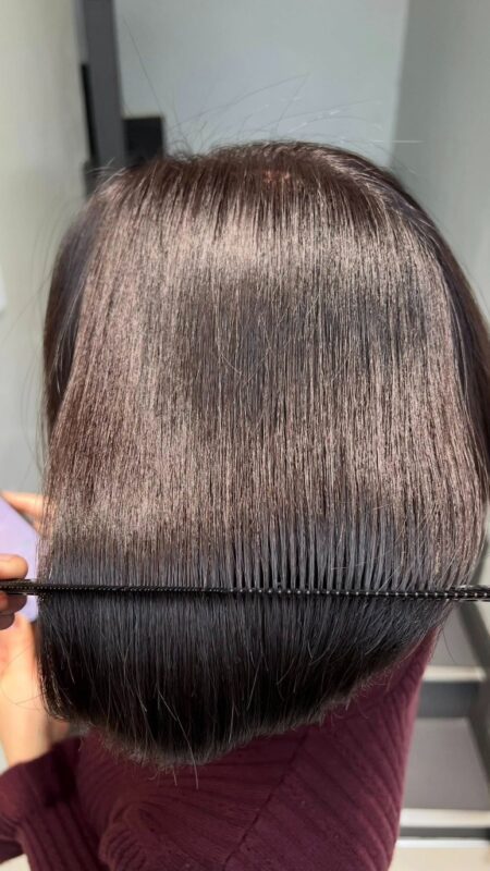 Nhuộm Chữa Trị Elumen – Giải Pháp Hoàn Hảo Cứu Cánh Cho Mái Tóc Khô Yếu Trở Nên Bóng Mượt Và Rạng Rỡ Tại Kim Loan Hair Salon 1 Màu nhuộm chữa trị Elumen cho mái tóc khô yếu bóng mượt tại Kim Loan Hair Salon