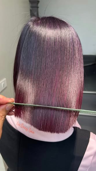 Nhuộm Tím Đỏ Elumen tại Kim Loan Hair Salon
