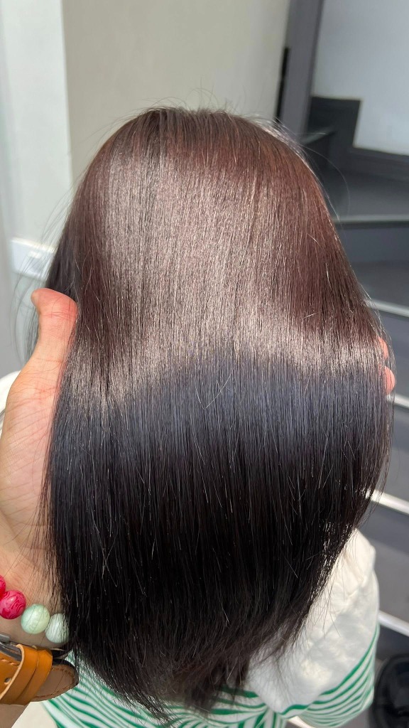 Nâu Công Sở by Kim Loan – Sắc Nâu Thanh Lịch, Sang Trọng Và Bền Vững Cho Quý Cô Văn Phòng 1 Màu nâu công sở thanh lịch tại Kim Loan Hair Salon