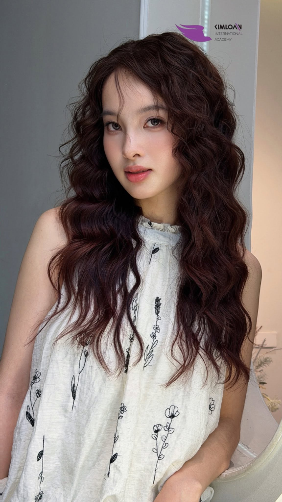 Mẫu uốn xoăn Jelly Perm size L bồng bềnh ngọt ngào cho khách hàng Gen Z
