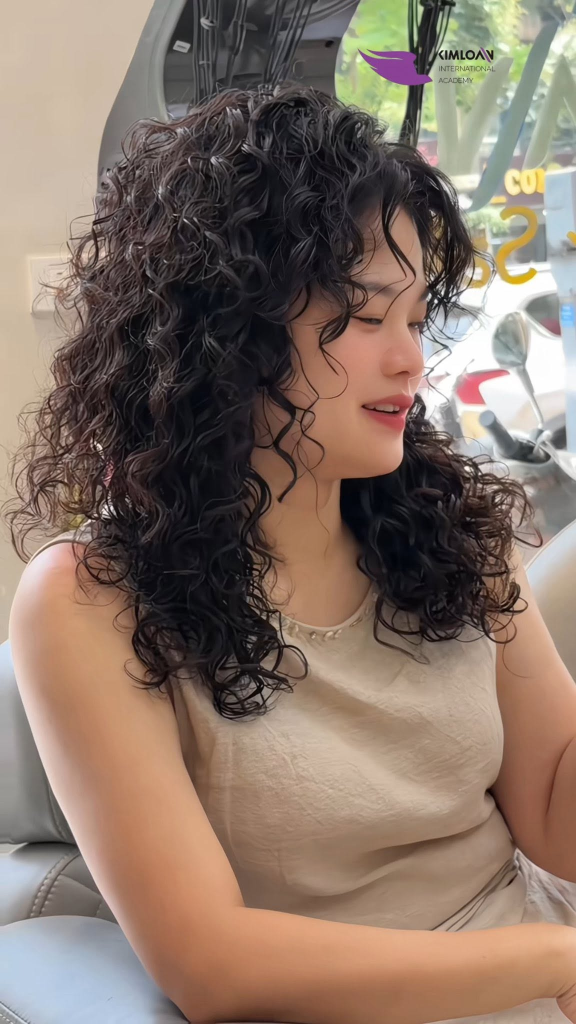 Phom uốn xoăn Jelly Perm Size S nhìn nghiêng góc phải