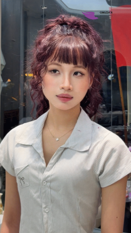 Buộc Tóc Cao Jelly Perm: Kiểu Tóc Uốn Bồng Bềnh, Gọn Gàng Cho Những Ngày Bận Rộn Tại Kim Loan Hair Salon 1