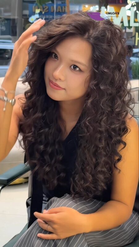 Jelly Perm Size L Cho Cô Nàng Da Nâu: Tôn Vinh Vẻ Đẹp Khỏe Khoắn Và Cá Tính Độc Bản Tại Kim Loan Hair Salon 1