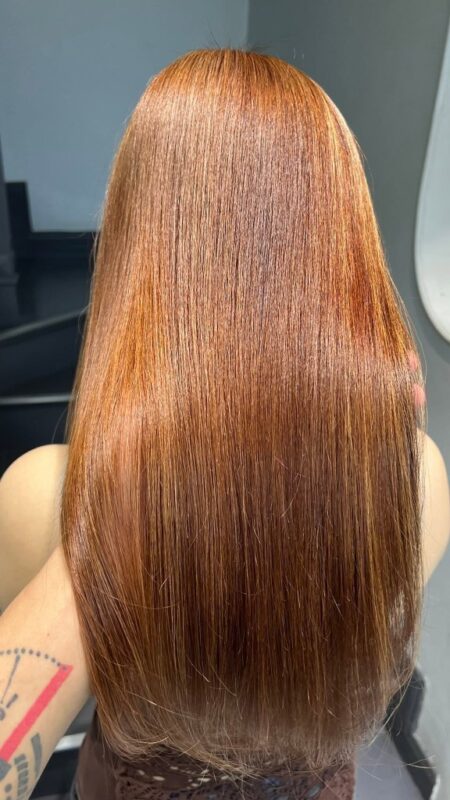 Nhuộm Màu Nâu Đồng: Lựa Chọn Tôn Da Hoàn Hảo Và Nâng Tầm Diện Mạo Tại Kim Loan Hair Salon 1 Nhuộm Màu Nâu Đồng: Lựa Chọn Tôn Da Hoàn Hảo Và Nâng Tầm Diện Mạo Tại Kim Loan Hair Salon 1