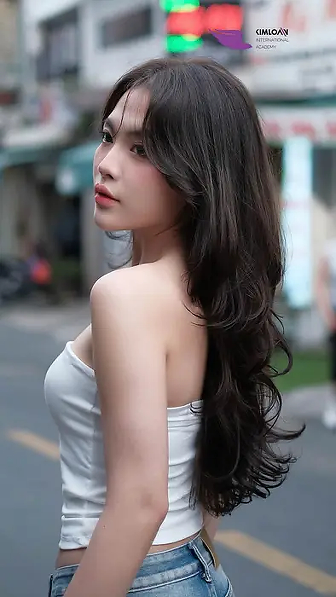 High Layer Perm tạo độ bay - Góc chụp chuyển động