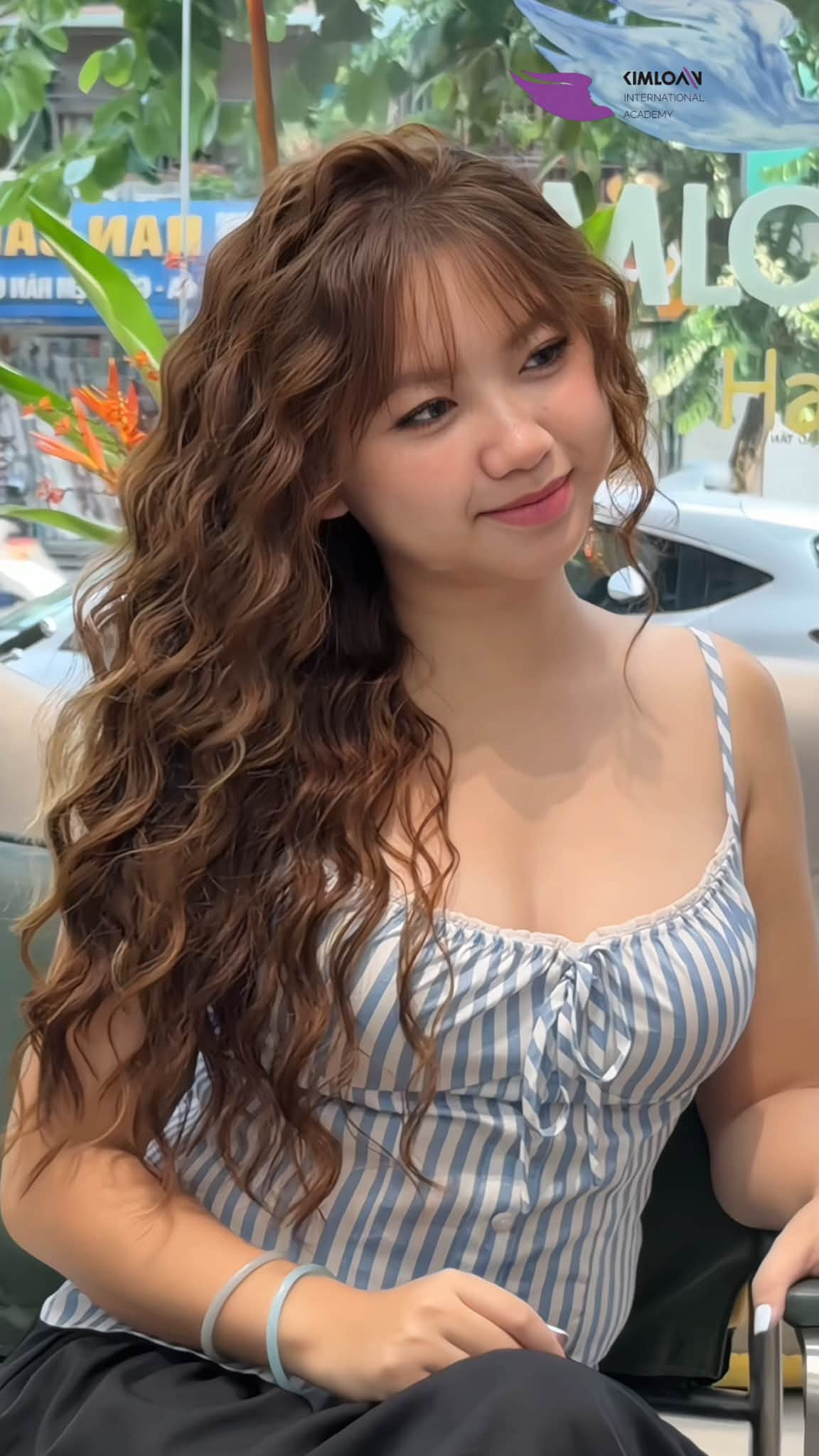 Mẫu tóc uốn Jelly Perm cho mặt tròn tóc xẹp tại Kim Loan Hair Salon