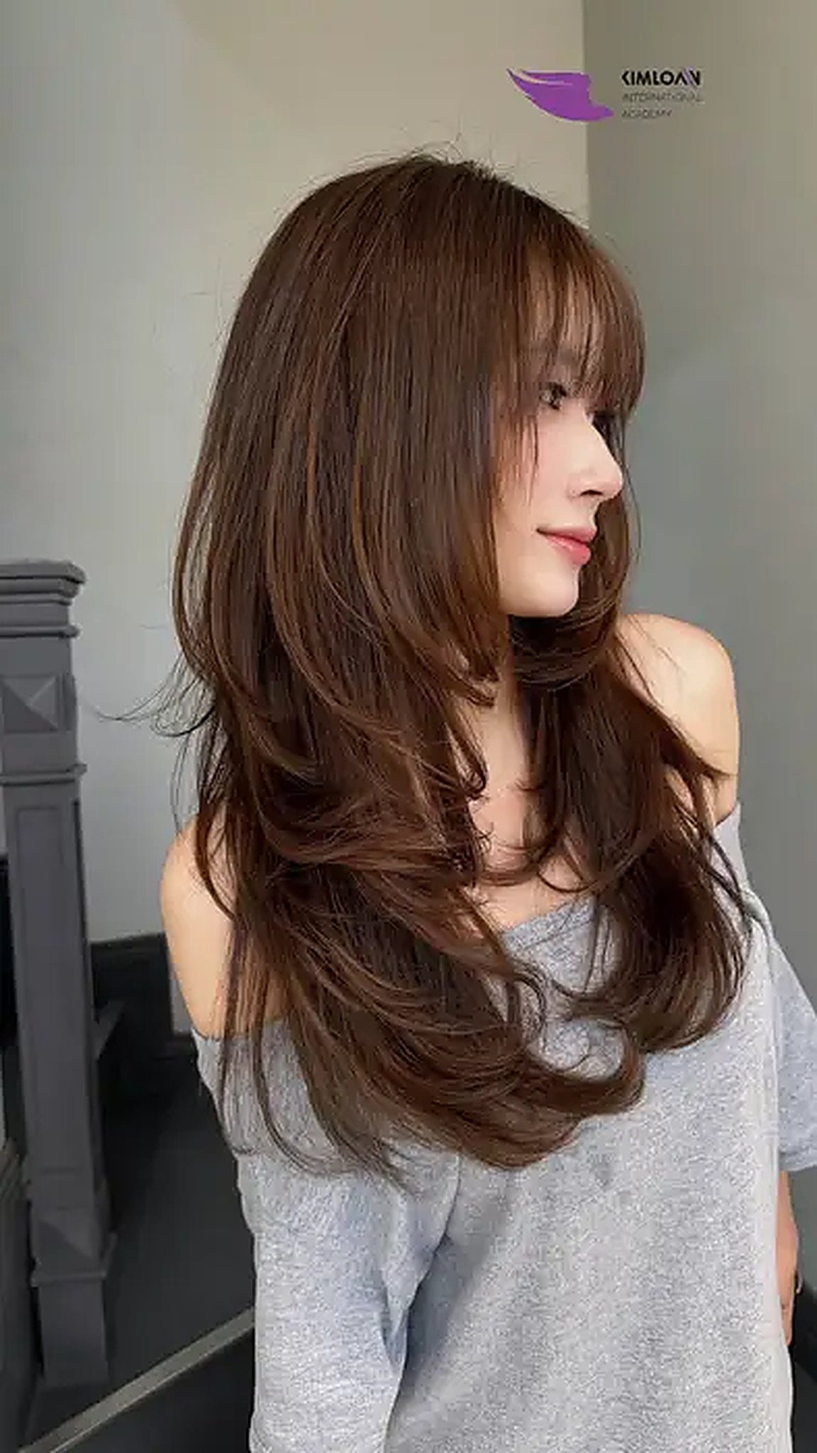 Uốn High Layer Perm trẻ trung nhẹ nhàng - Góc chụp tiểu thư