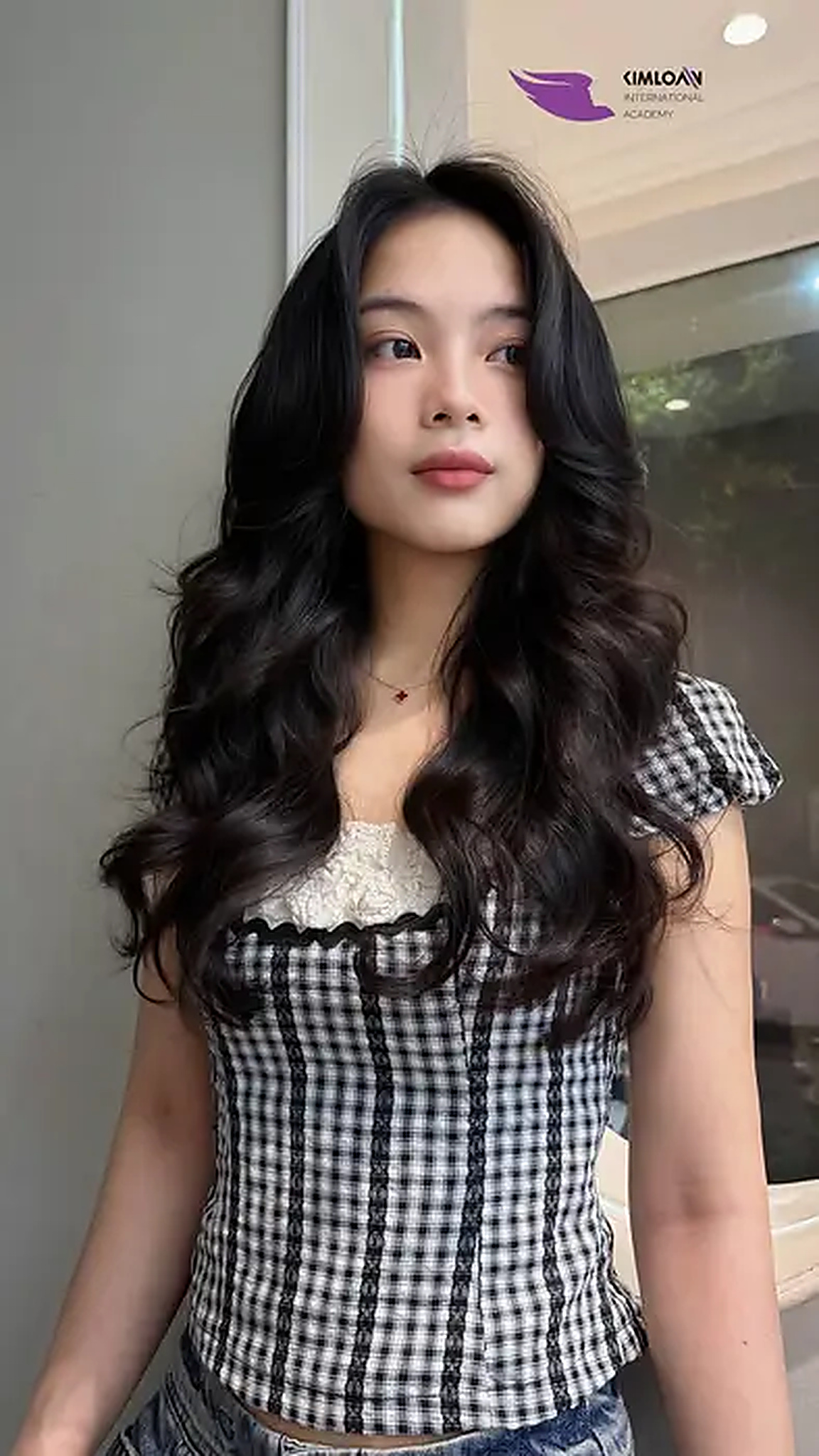 Uốn Jelly Perm cho tóc sợi bông xù - Cận cảnh lọn sóng thạch