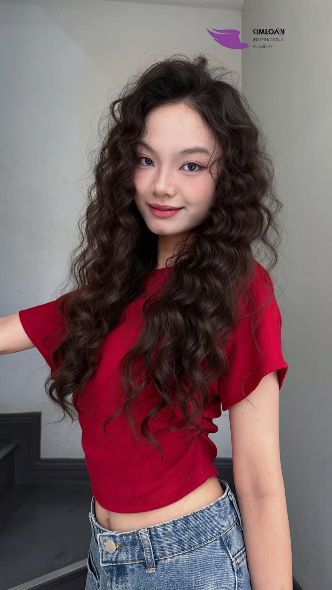 Uốn Jelly Perm Cho Tóc Thẳng, Mảnh Và Nhẹ: Bí Quyết Tạo Độ Dày Và Chuyển Động Tự Nhiên Cùng Kim Loan Hair Salon
