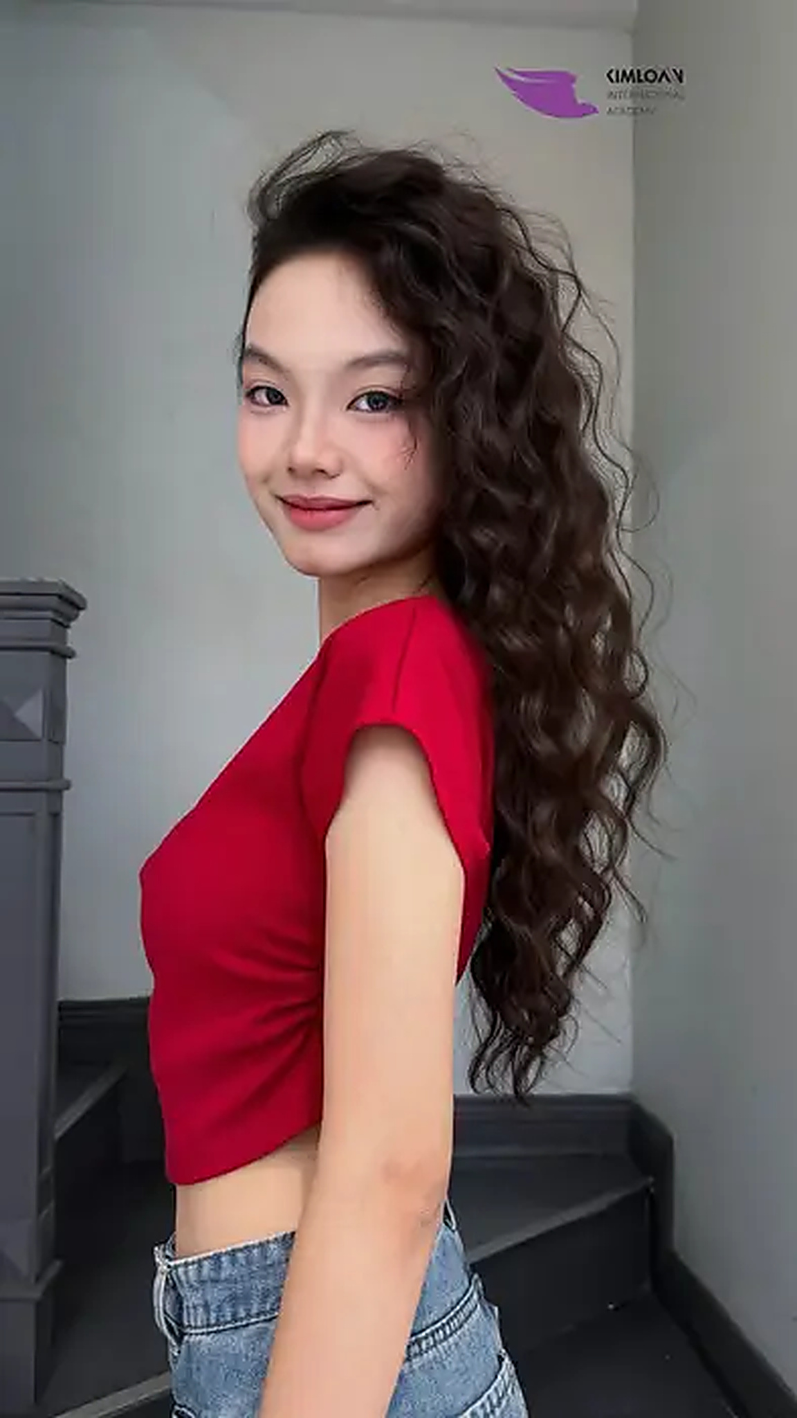 Uốn Jelly Perm Cho Tóc Thẳng, Mảnh Và Nhẹ: Bí Quyết Tạo Độ Dày Và Chuyển Động Tự Nhiên Cùng Kim Loan Hair Salon - Góc chụp chi tiết 2
