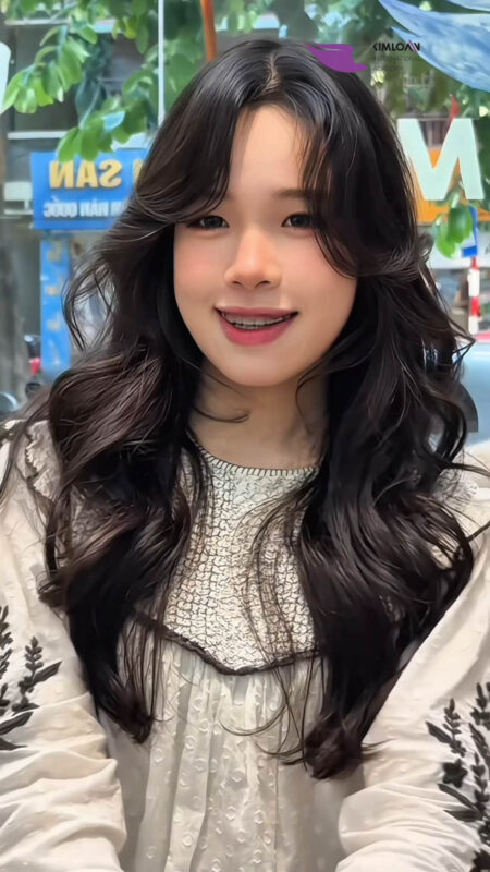 Xoăn Bung Lơi Nhẹ Nhàng Cho Nữ Sinh 2K9: Vừa Xinh Vừa Dễ Chăm Không Cần Tạo Kiểu Cầu Kỳ Tại Kim Loan Hair Salon 17 Xoăn Bung Lơi Nhẹ Nhàng Cho Nữ Sinh 2K9: Vừa Xinh Vừa Dễ Chăm Không Cần Tạo Kiểu Cầu Kỳ Tại Kim Loan Hair Salon 5