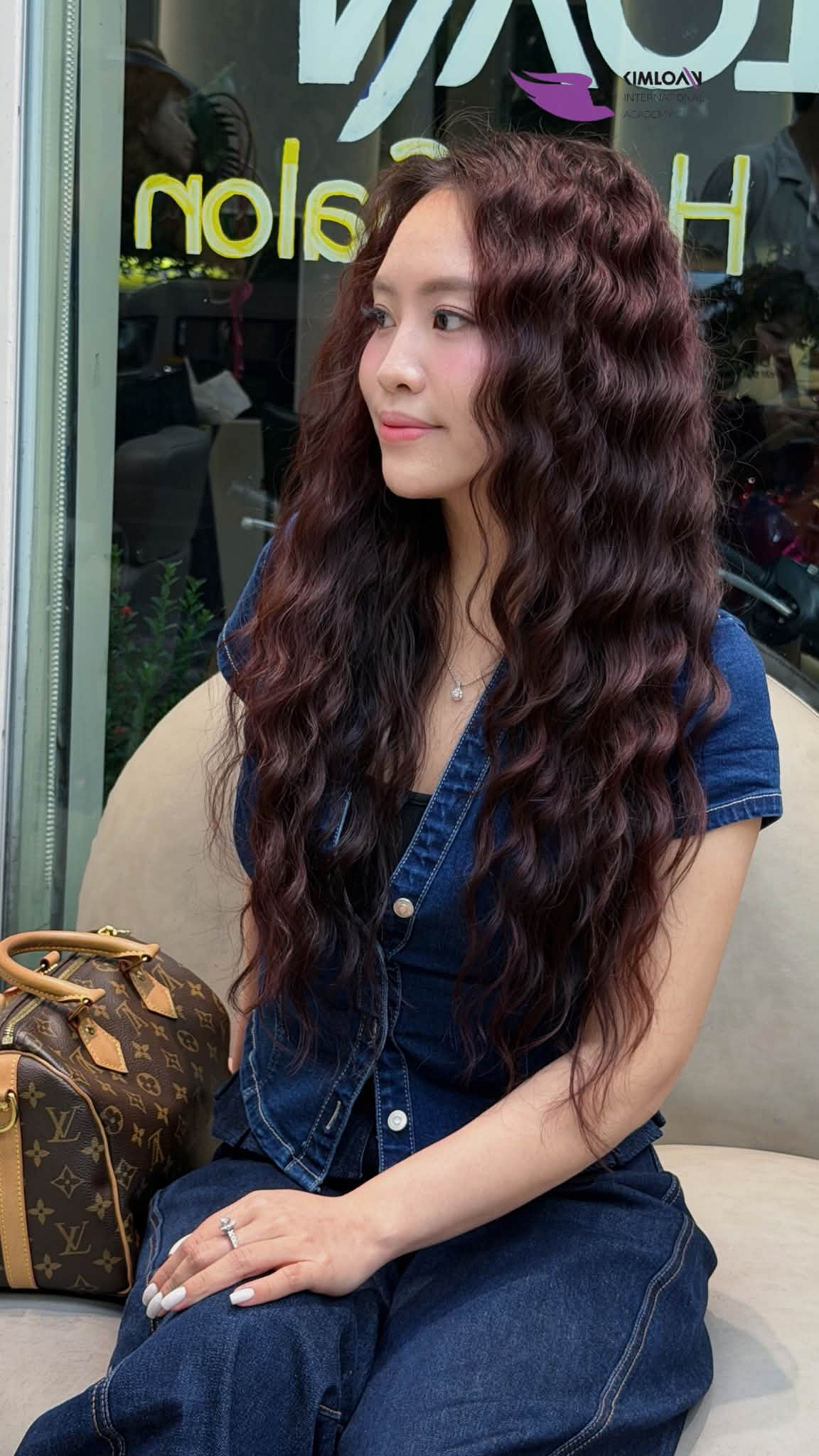Mẫu tóc mới cho nàng đón thu Hà Nội bồng bềnh tại Kim Loan Hair Salon